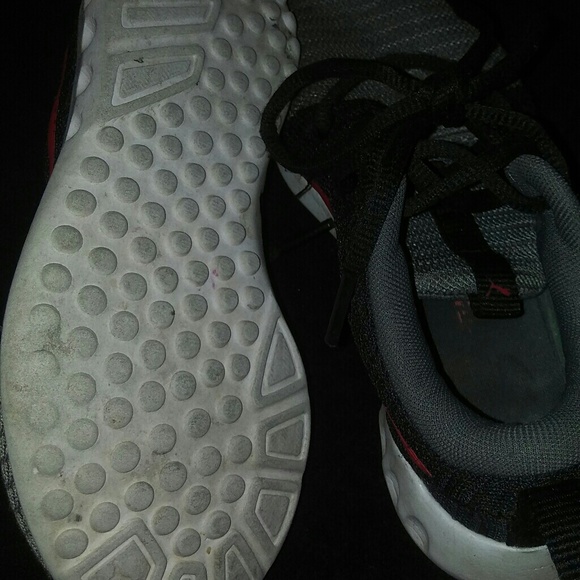 Puma sneakers - Picture 3 of 3